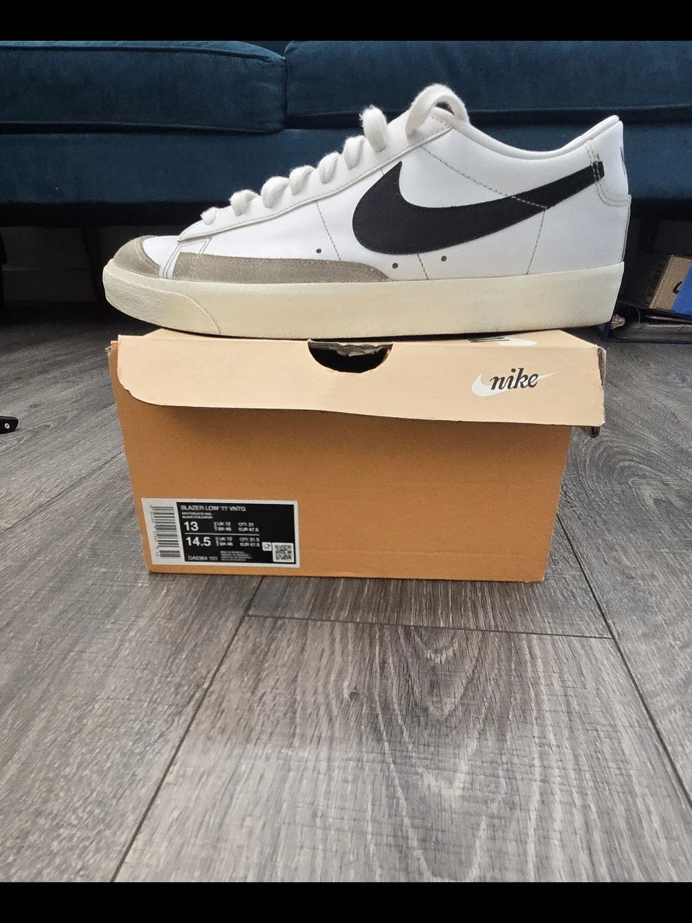 Nike Blazer Low ’77 Vintage sneakers in the classic White, Black and Sail White.
